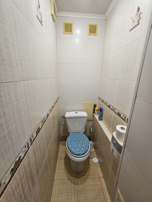 Продам трехкомнатную (3-комн.) квартиру, Жмайлова ул, 3, Ростов-на-Дону г