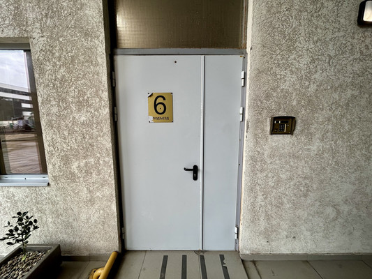 Продам однокомнатную (1-комн.) квартиру, Шевченко ул, 22, Новороссийск г