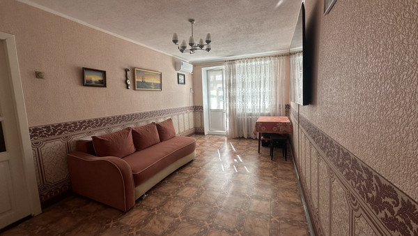 Продам трехкомнатную (3-комн.) квартиру, Нижненольная ул, 15, Ростов-на-Дону г