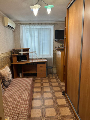 Продам трехкомнатную (3-комн.) квартиру, Нижненольная ул, 15, Ростов-на-Дону г