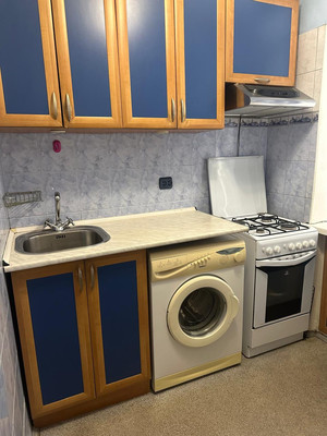 Продам трехкомнатную (3-комн.) квартиру, Нижненольная ул, 15, Ростов-на-Дону г