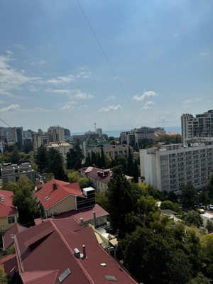 Продам трехкомнатную (3-комн.) квартиру, Нагорная ул, 16, Горное Лоо с