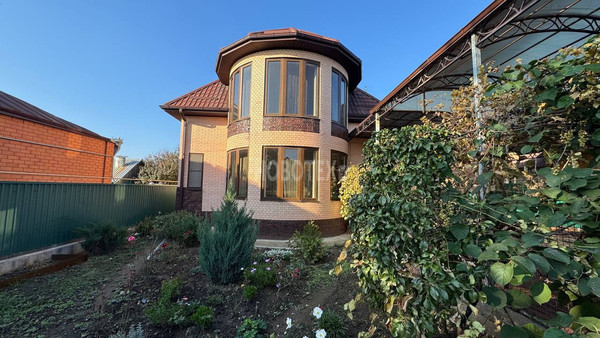 Продам дом, Ленинградский пер, 23, Лабинск г, 0 км от города