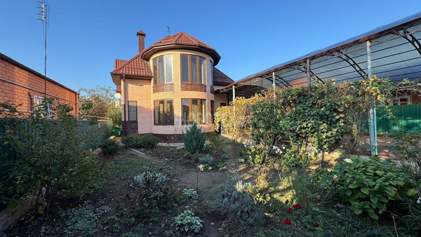 Продам дом, Ленинградский пер, 23, Лабинск г, 0 км от города