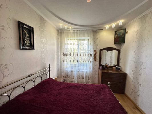 Продам дом, Ленинградский пер, 23, Лабинск г, 0 км от города