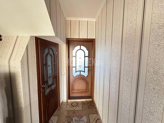 Продам дом, Ленинградский пер, 23, Лабинск г, 0 км от города