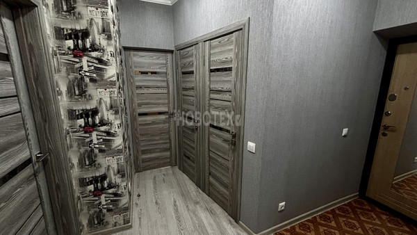 Продам трехкомнатную (3-комн.) квартиру, Горная ул, 2, Крымск г