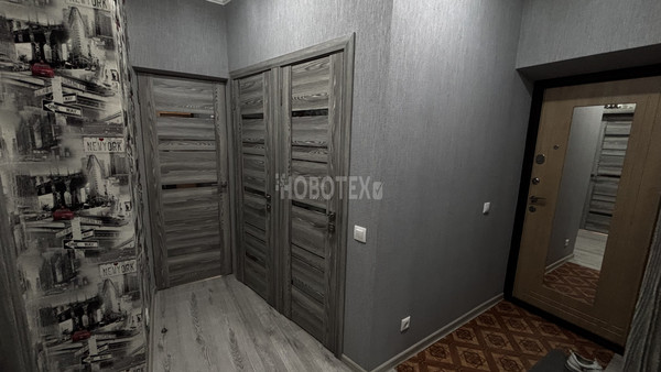 Продам трехкомнатную (3-комн.) квартиру, Горная ул, 2, Крымск г