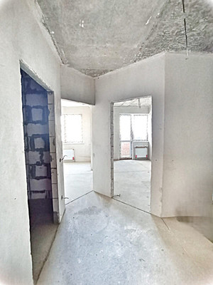 Продам однокомнатную (1-комн.) квартиру, Магистральная ул, 11, Краснодар г