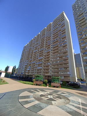 Продам однокомнатную (1-комн.) квартиру, Магистральная ул, 11, Краснодар г