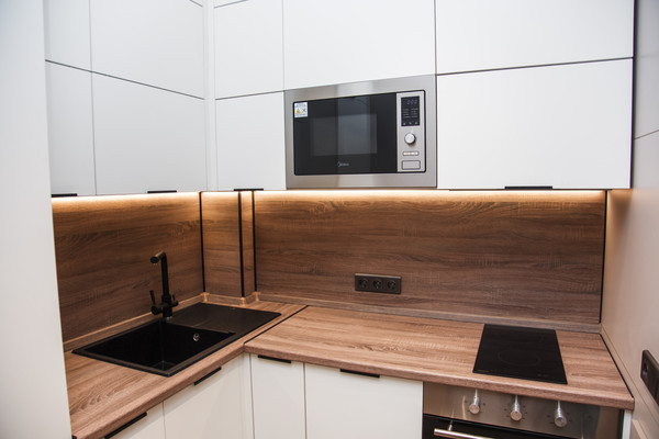 Продам однокомнатную (1-комн.) квартиру, Конституции СССР (Центральный р-н) ул, 18, Сочи г