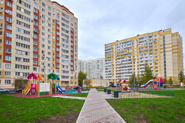 Продам однокомнатную (1-комн.) квартиру, Майкла Лунна ул, 5, Балашиха г