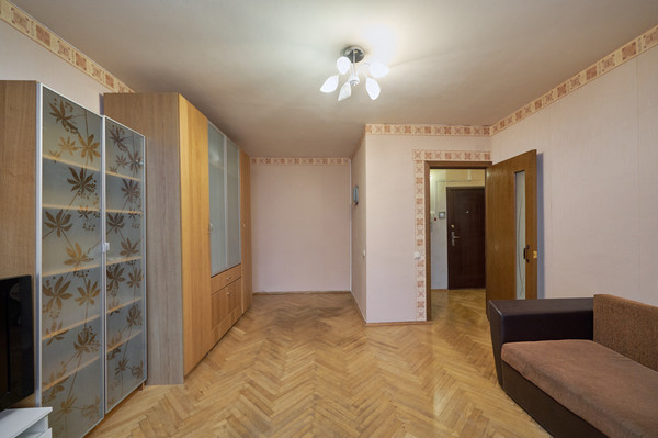 Продам однокомнатную (1-комн.) квартиру, Майкла Лунна ул, 5, Балашиха г