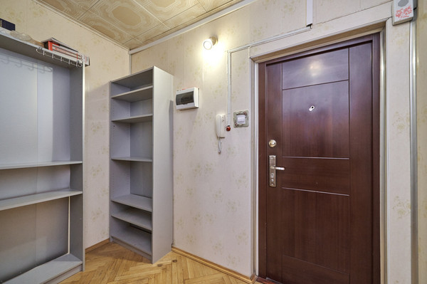 Продам однокомнатную (1-комн.) квартиру, Майкла Лунна ул, 5, Балашиха г