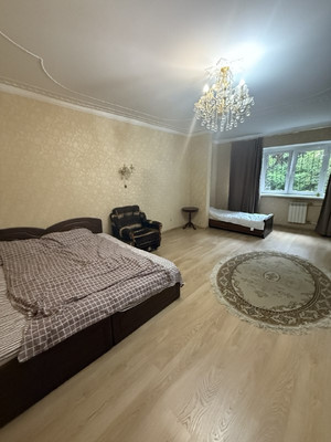 Продам трехкомнатную (3-комн.) квартиру, Курортный (Хостинский р-н) пр-кт, 78к10, Сочи г