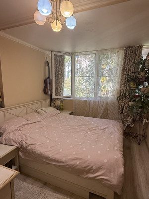 Продам трехкомнатную (3-комн.) квартиру, Чайковского (Центральный р-н) ул, 10, Сочи г