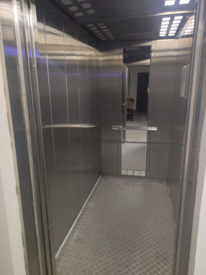 Продам трехкомнатную (3-комн.) квартиру, Пушкина ул, 31, Нальчик г