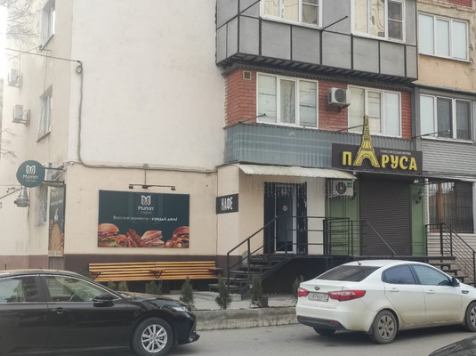 Продам трехкомнатную (3-комн.) квартиру, Пушкина ул, 31, Нальчик г