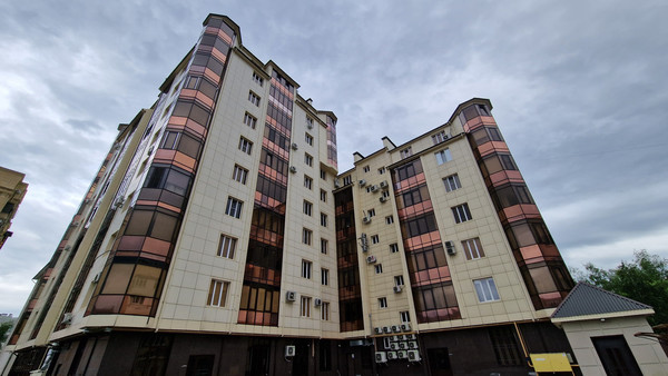 Продам трехкомнатную (3-комн.) квартиру, Пушкина ул, 31, Нальчик г
