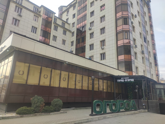 Продам трехкомнатную (3-комн.) квартиру, Пушкина ул, 31, Нальчик г