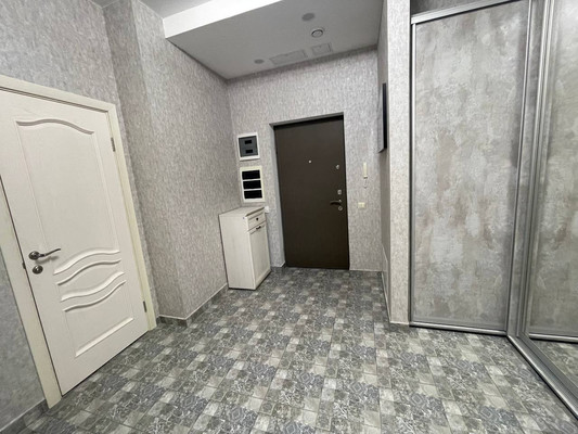 Продам однокомнатную (1-комн.) квартиру, Воровского ул, 24А, Симферополь г