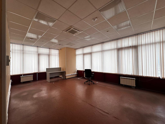 Сдам торговое помещение 570 м2, 3-я Владимирская ул, 8к1, Москва г