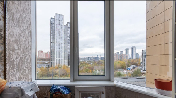 Продам трехкомнатную (3-комн.) квартиру, Мосфильмовская ул, 88к2, Москва г