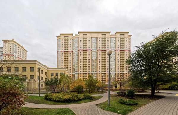 Продам трехкомнатную (3-комн.) квартиру, Мосфильмовская ул, 88к2, Москва г