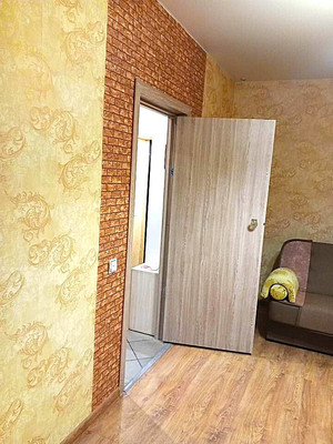 Продам однокомнатную (1-комн.) квартиру, А.Суворова ул, 29, Калининград г