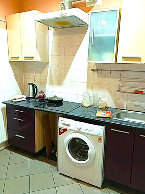 Продам однокомнатную (1-комн.) квартиру, А.Суворова ул, 29, Калининград г