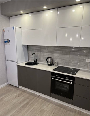 Сдам однокомнатную (1-комн.) квартиру, Крымской весны ул, 5к5, Симферополь г