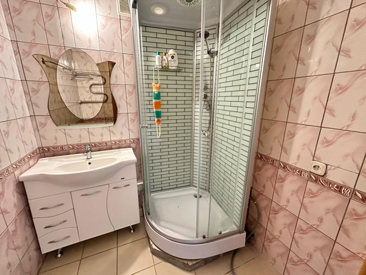 Продам двухкомнатную (2-комн.) квартиру, Юности ул, 3ка, Парковый п