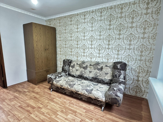 Продам двухкомнатную (2-комн.) квартиру, Военный городок ул, 89, Тихорецк г