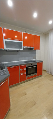 Продам двухкомнатную (2-комн.) квартиру, 250-летия Челябинска ул, 17, Челябинск г