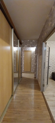 Продам двухкомнатную (2-комн.) квартиру, 250-летия Челябинска ул, 17, Челябинск г