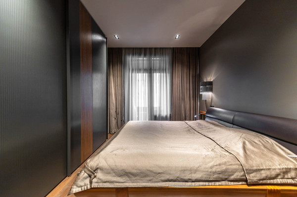 Продам трехкомнатную (3-комн.) квартиру, Ленинградский пр-кт, 29, Москва г