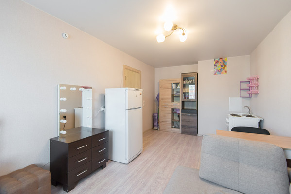 Продам однокомнатную (1-комн.) квартиру, Висаитова ул, 8, Ростов-на-Дону г