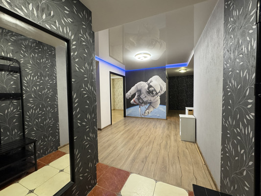 Продам трехкомнатную (3-комн.) квартиру, Высоковский проезд, 24, Нижний Новгород г
