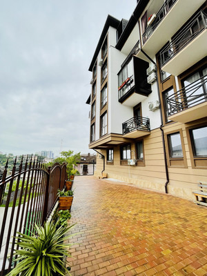 Продам однокомнатную (1-комн.) квартиру, Молодогвардейская (Хостинский р-н) ул, 2Б, Сочи г