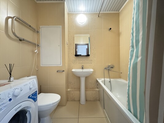 Продам однокомнатную (1-комн.) квартиру, Юрловский проезд, 14к1, Москва г