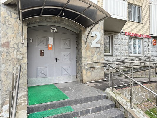 Продам однокомнатную (1-комн.) квартиру, Юрловский проезд, 14к1, Москва г