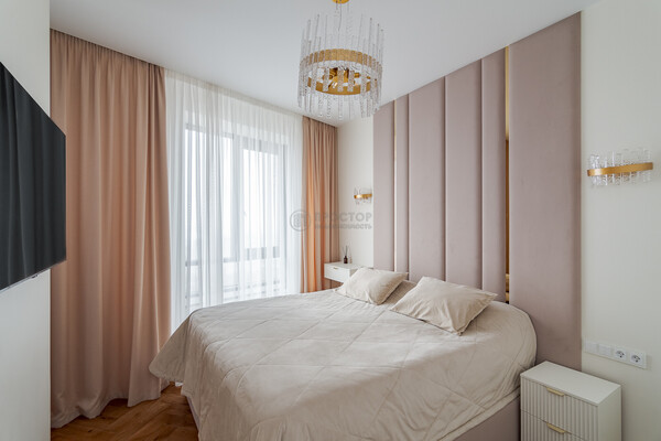 Продам многокомнатную квартиру, Лобачевского ул, 120к1, Москва г