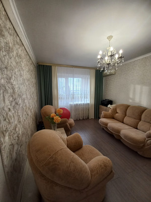 Продам двухкомнатную (2-комн.) квартиру, Великой Победы б-р, 24, Волгодонск г