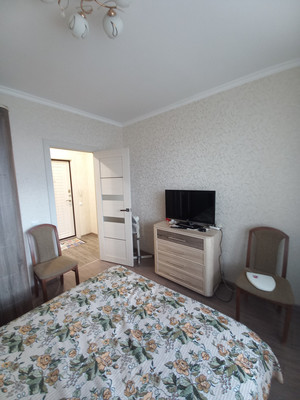 Продам двухкомнатную (2-комн.) квартиру, Великой Победы б-р, 24, Волгодонск г