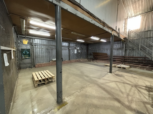 Сдам склад 671 м2, Октябрьский пр-кт, 125/6, Сыктывкар г