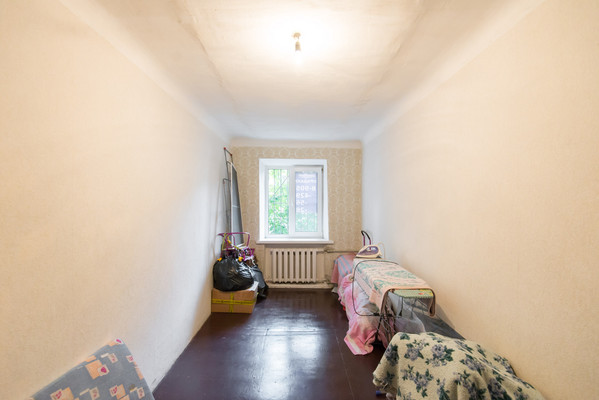 Продам трехкомнатную (3-комн.) квартиру, Седова ул, 14Ак1, Ростов-на-Дону г