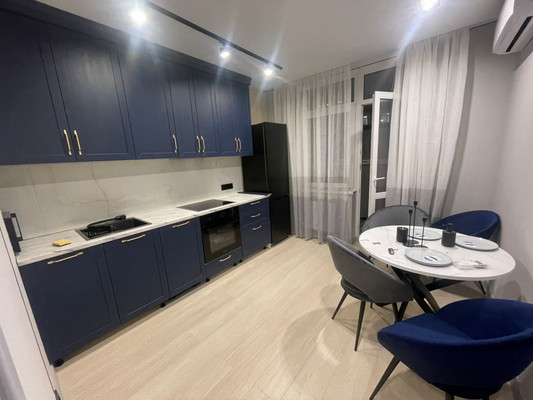 Продам однокомнатную (1-комн.) квартиру, Сиверса пр-кт, 30, Ростов-на-Дону г
