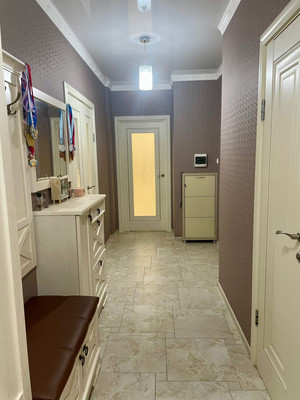 Продам трехкомнатную (3-комн.) квартиру, Жмайлова ул, 4Е, Ростов-на-Дону г