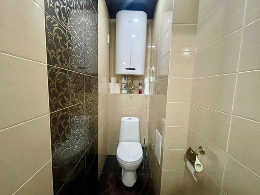 Продам трехкомнатную (3-комн.) квартиру, Жмайлова ул, 4Е, Ростов-на-Дону г