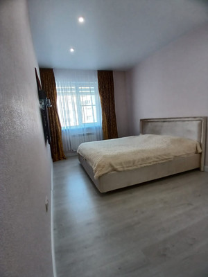 Продам двухкомнатную (2-комн.) квартиру, Матросова ул, 35, Ростов-на-Дону г